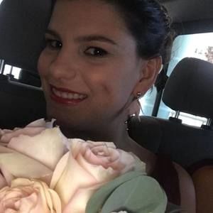 Meet your Posher, Valentina